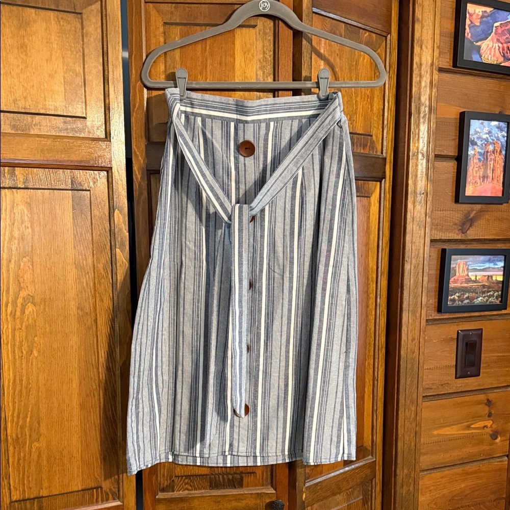 Elegant Striped A-Line Skirt